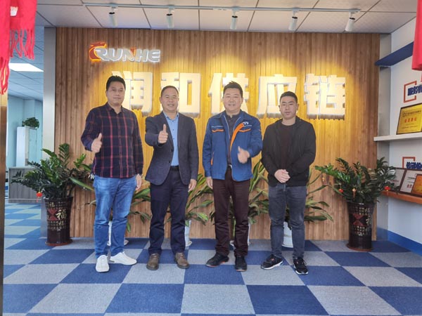 �{(l��n)�������L��(r��n)�͹���(y��ng)�