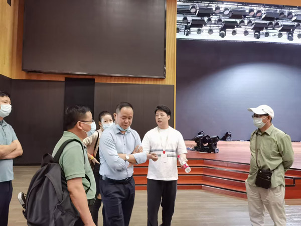 �{(l��n)�������M(j��n)����W(xu��)��(x��)